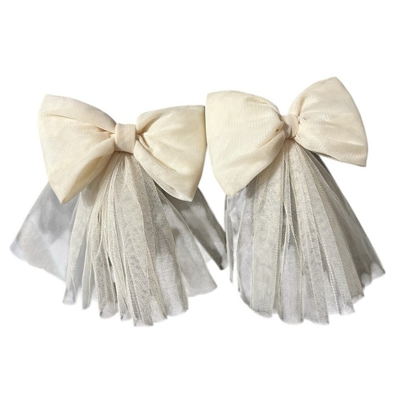 Antonio Melani x Born on Fifth Elle Satin
Tulle Bow Back Heels Black Size 7.5 - Picture 4 of 5